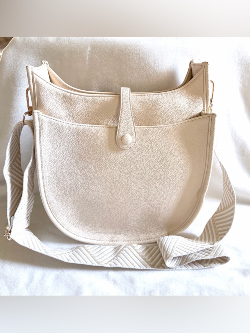 Neutral Cream Textured Crossbody Bag with Front Snap